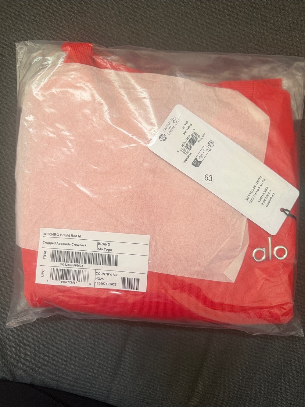 🆕ALO Bright Red Cropped Accolade Crewneck🆕 - Picture 5 of 7